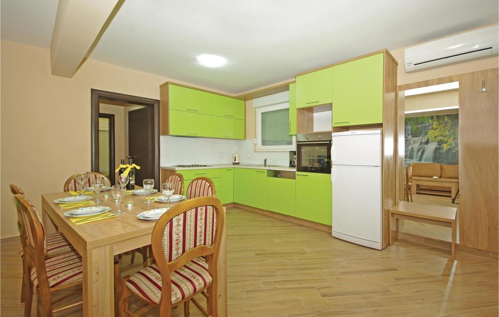 2 Bedroom Cozy In *