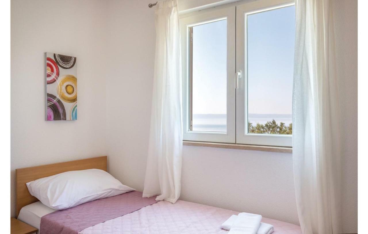 Apartma 2 Bedroom Cozy In