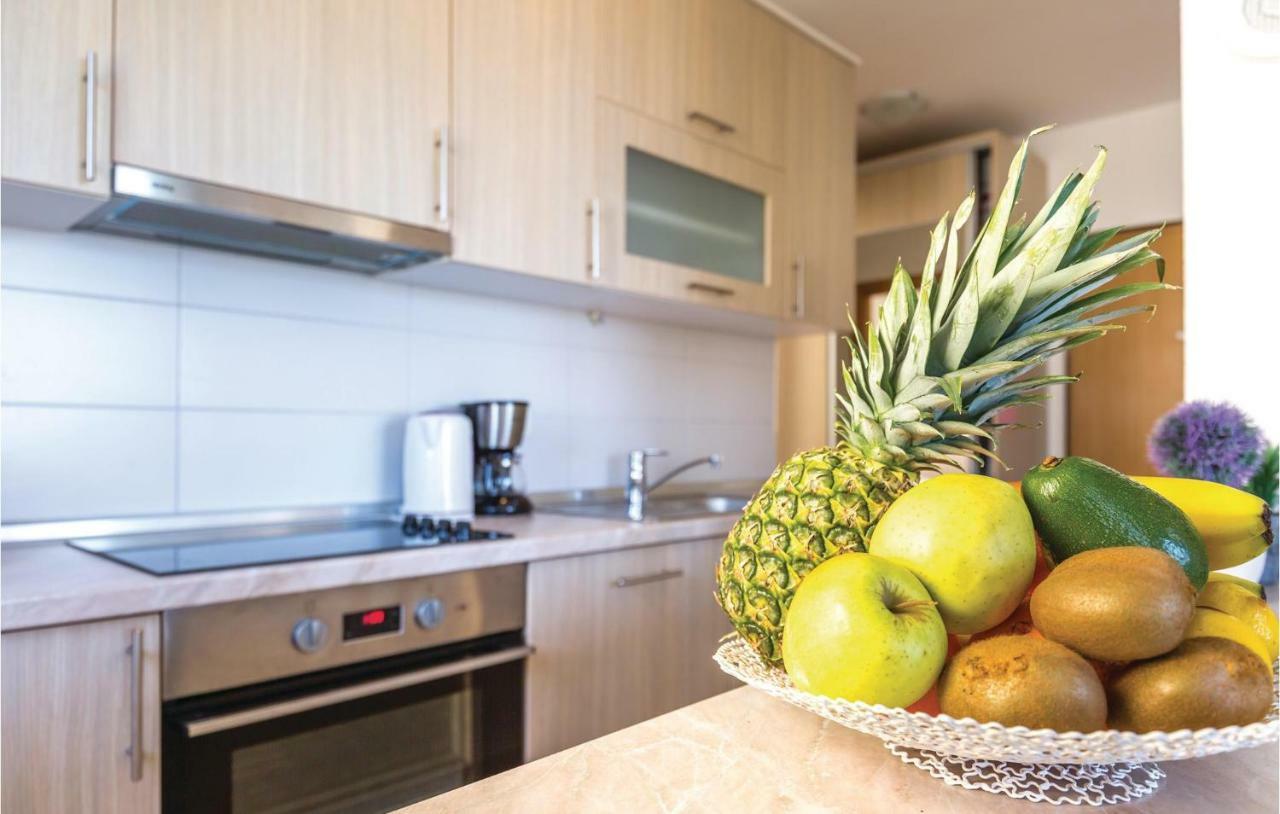 Apartma 2 Bedroom Cozy In *